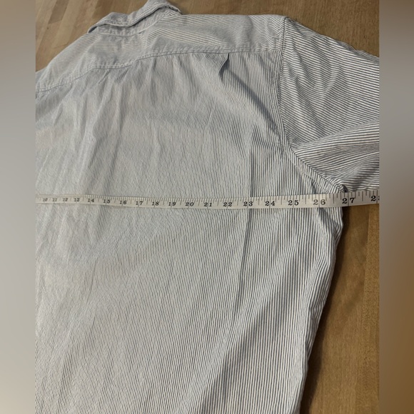 L.L. Bean Men's seersucker short sleeve - Picture 8 of 9